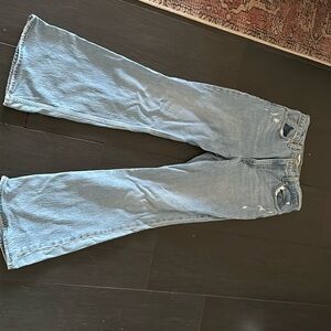 Levi’s 70s high flare jean